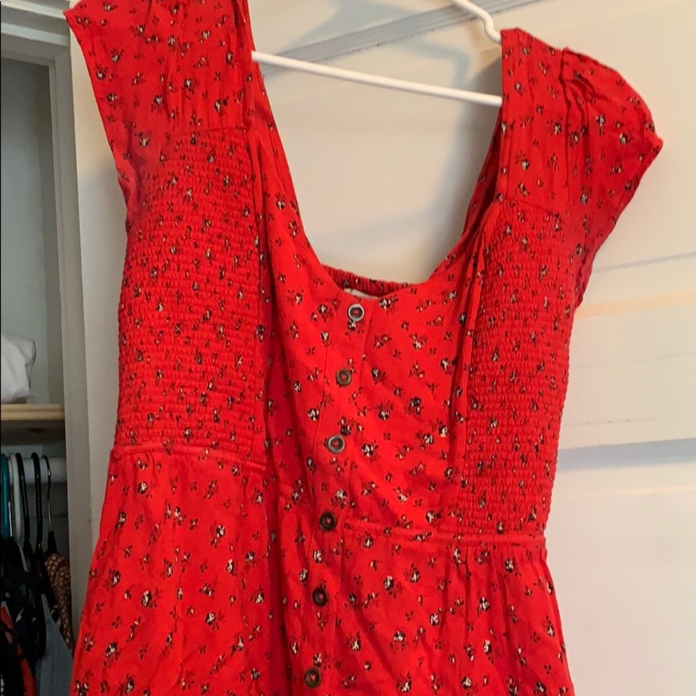 Cap sleeve floral mini dress